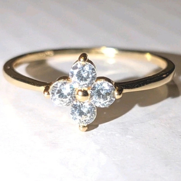 Golden 925 4 Diamond Dainty Ring Minimalist Lab Grown Diamond Ring for Her Sz6